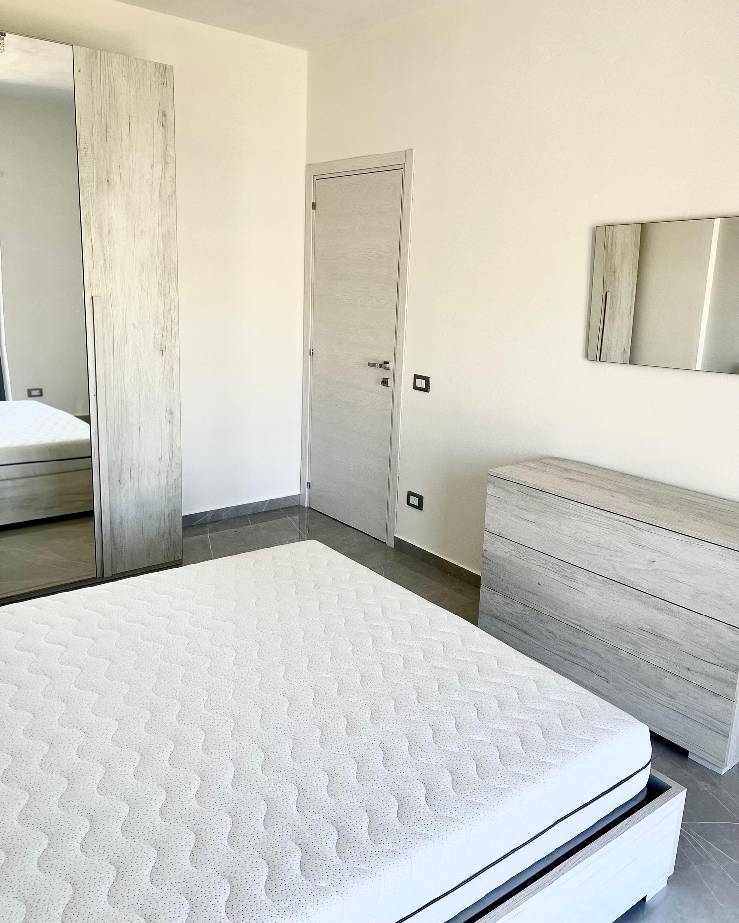 WhatsApp Image 2024-10-07 at 21.44.23 (4)